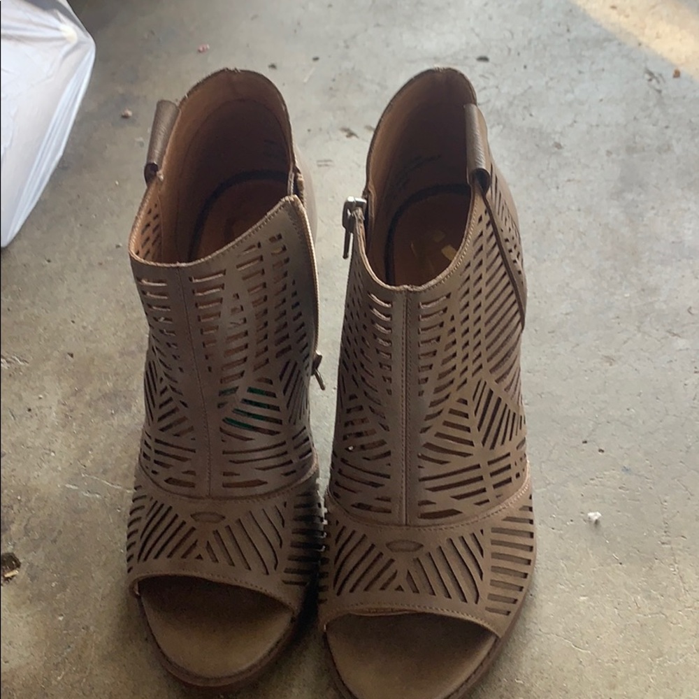 Open toe heeled boots